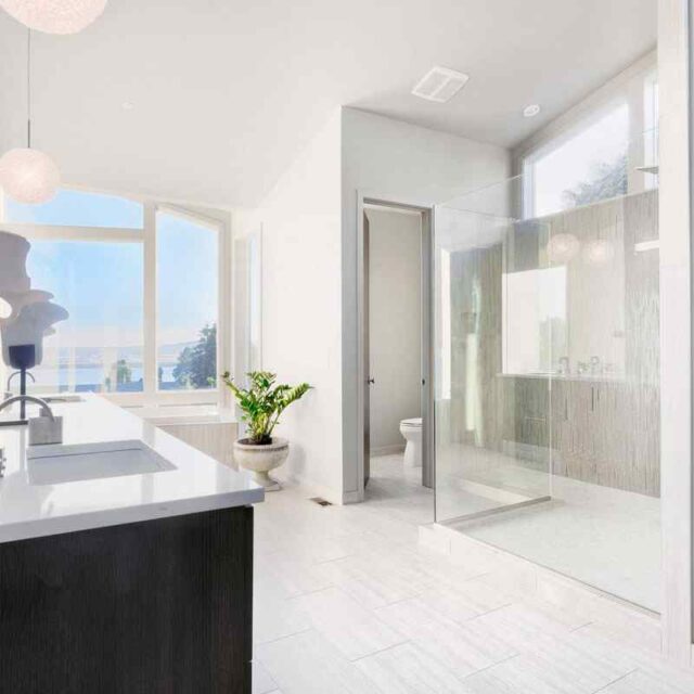 https://ilvillaggiodeipini.it/wp-content/uploads/2016/05/details-gallery-bedroom-4-640x640.jpg